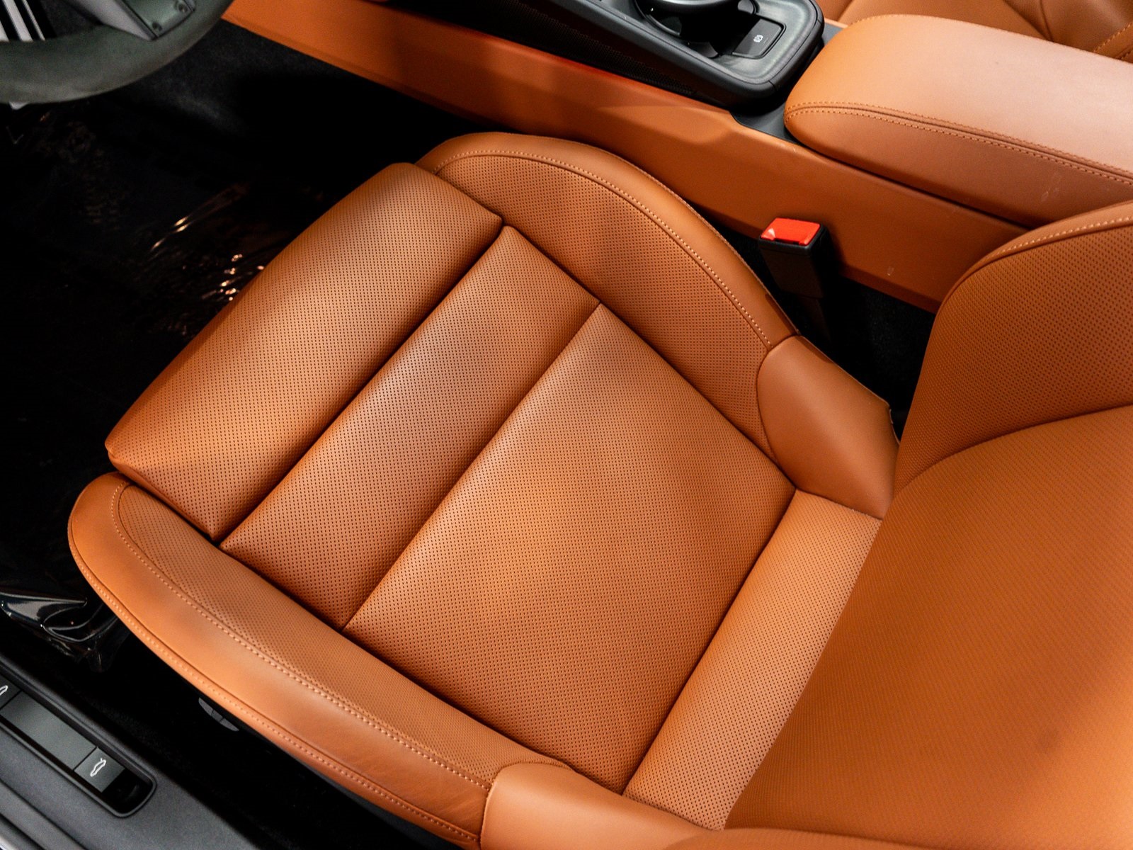 2025 Porsche 911 Targa 4 GTS photo 27