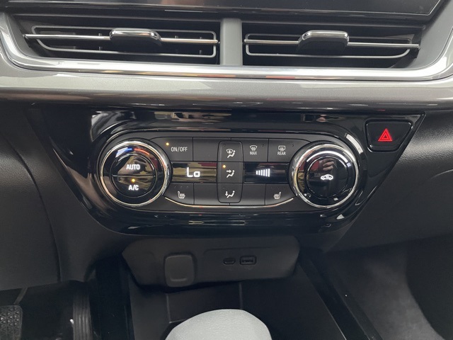 2025 Chevrolet Trax ACTIV photo 3