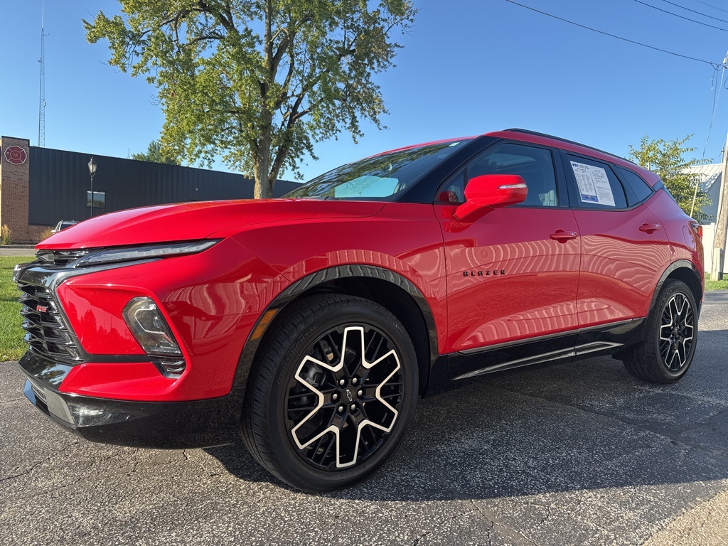 2024 Chevrolet Blazer RS photo 3
