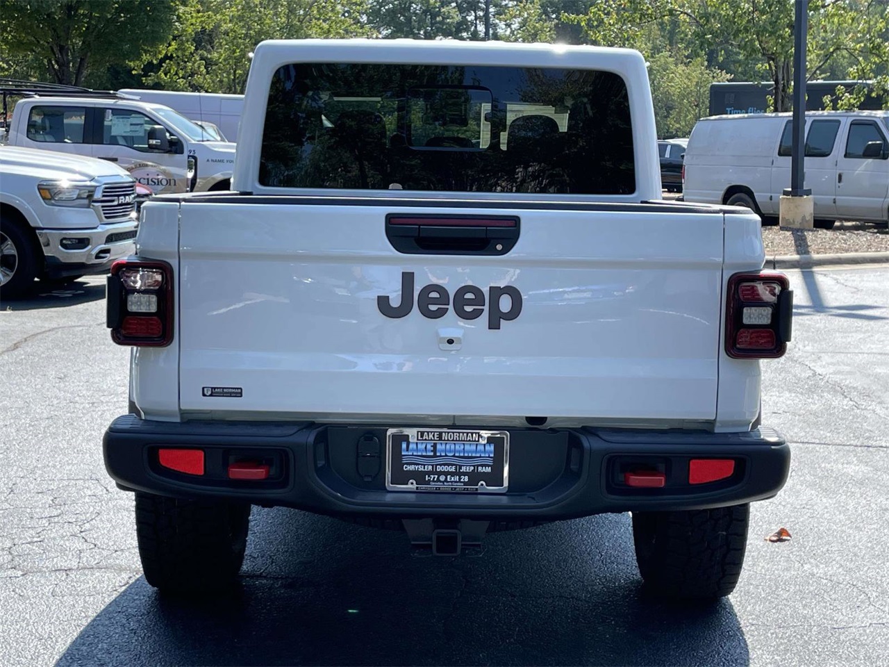 2025 Jeep Gladiator Rubicon photo 6