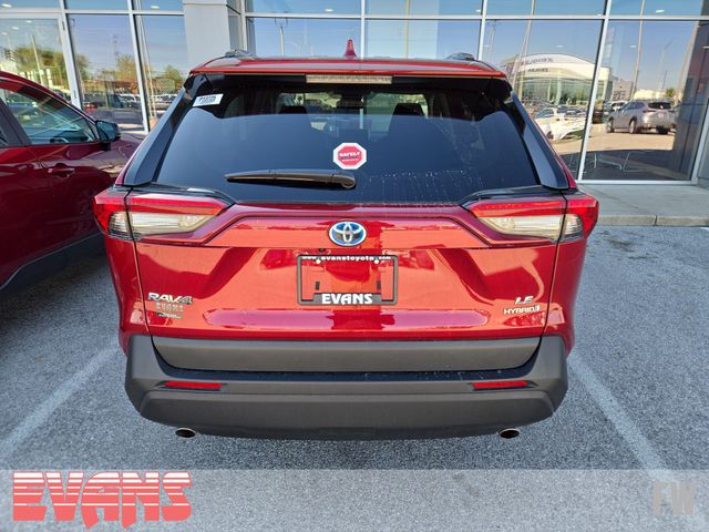 2024 Toyota RAV4 Hybrid LE photo 3