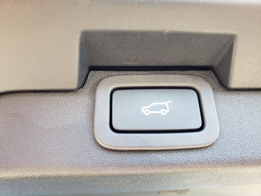 2018 Land Rover Discovery HSE photo 10