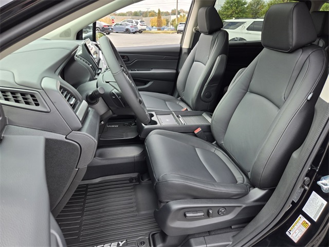2026 Honda Odyssey EX-L photo 2