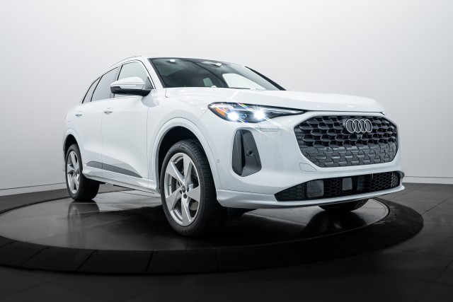 2025 Audi Q5 Premium Plus