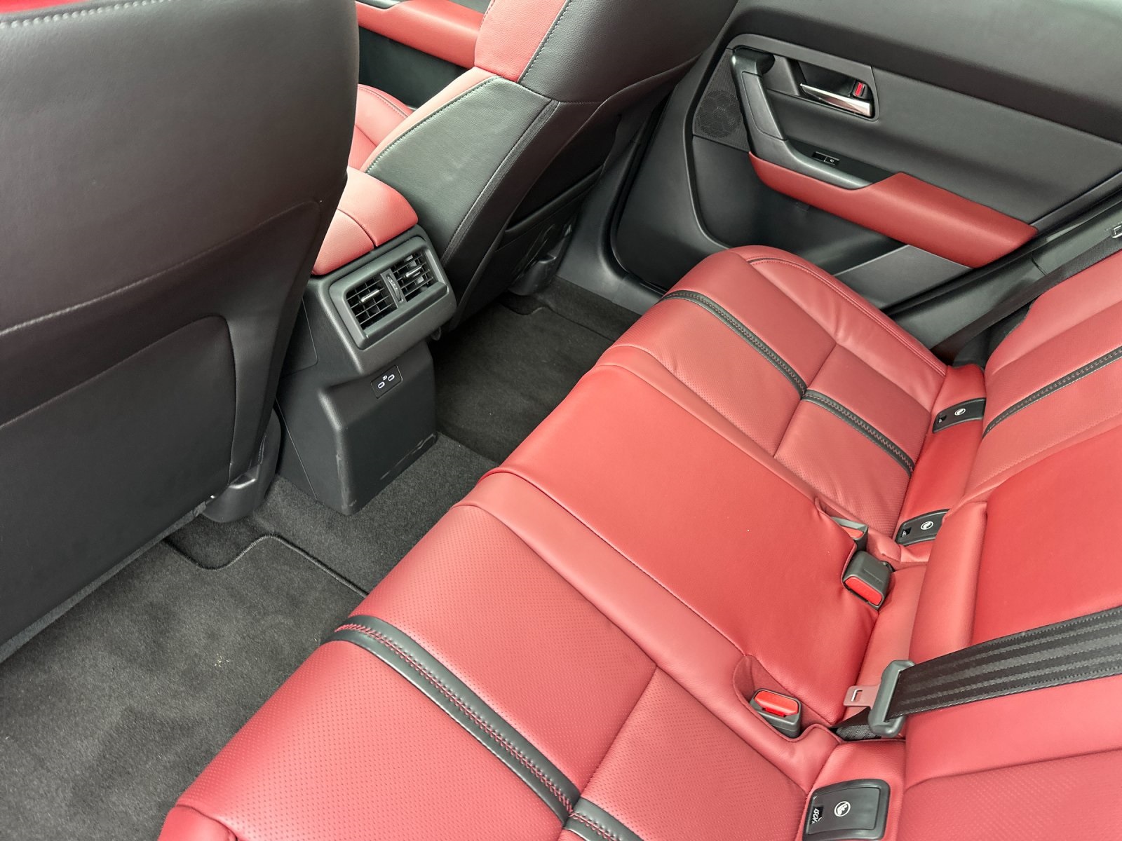 2025 Mazda CX-50 Premium Plus photo 10