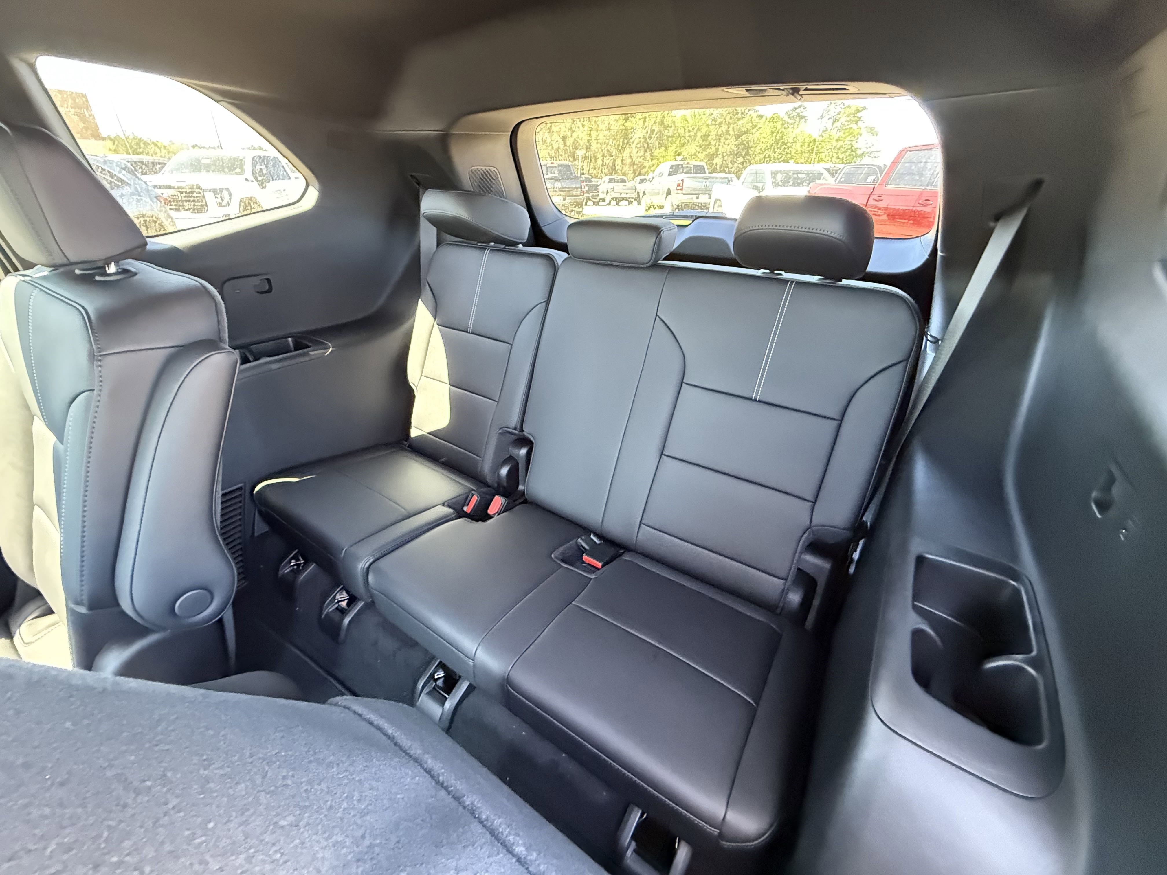 2025 Gmc Acadia Elevation photo 9