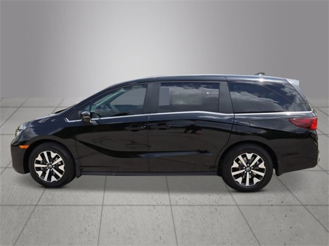2026 Honda Odyssey EX-L photo 2