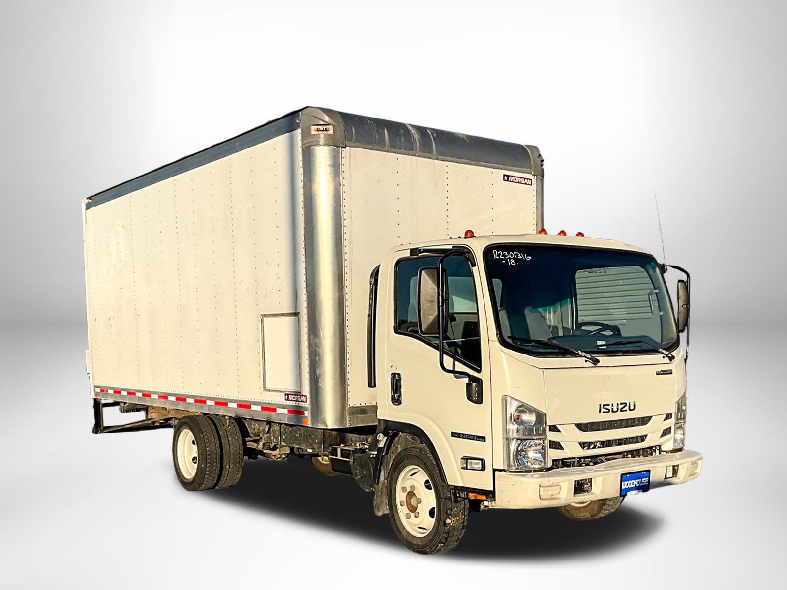 2018 Isuzu NPR photo 3