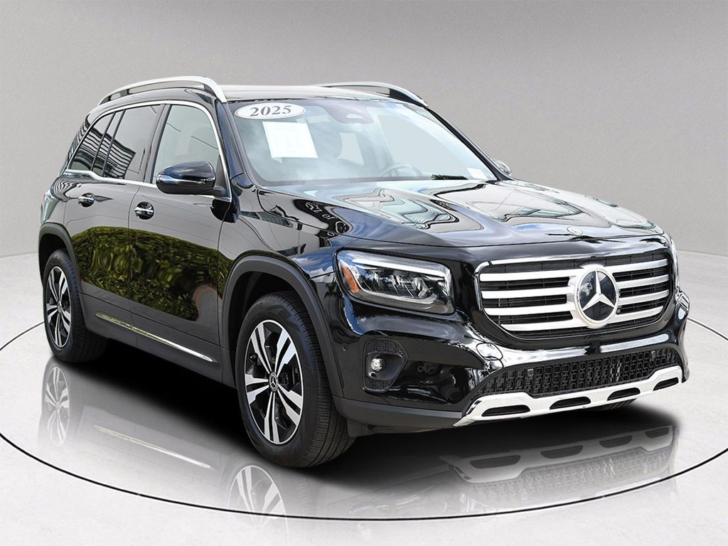 2025 Mercedes-Benz GLB
