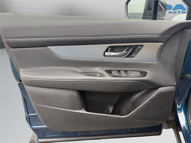 2025 Nissan Murano SL photo 25