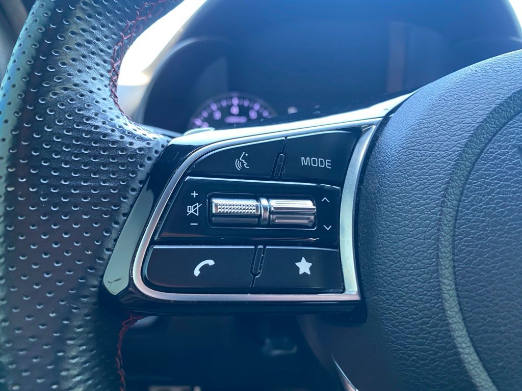 2022 Kia Forte GT photo 12