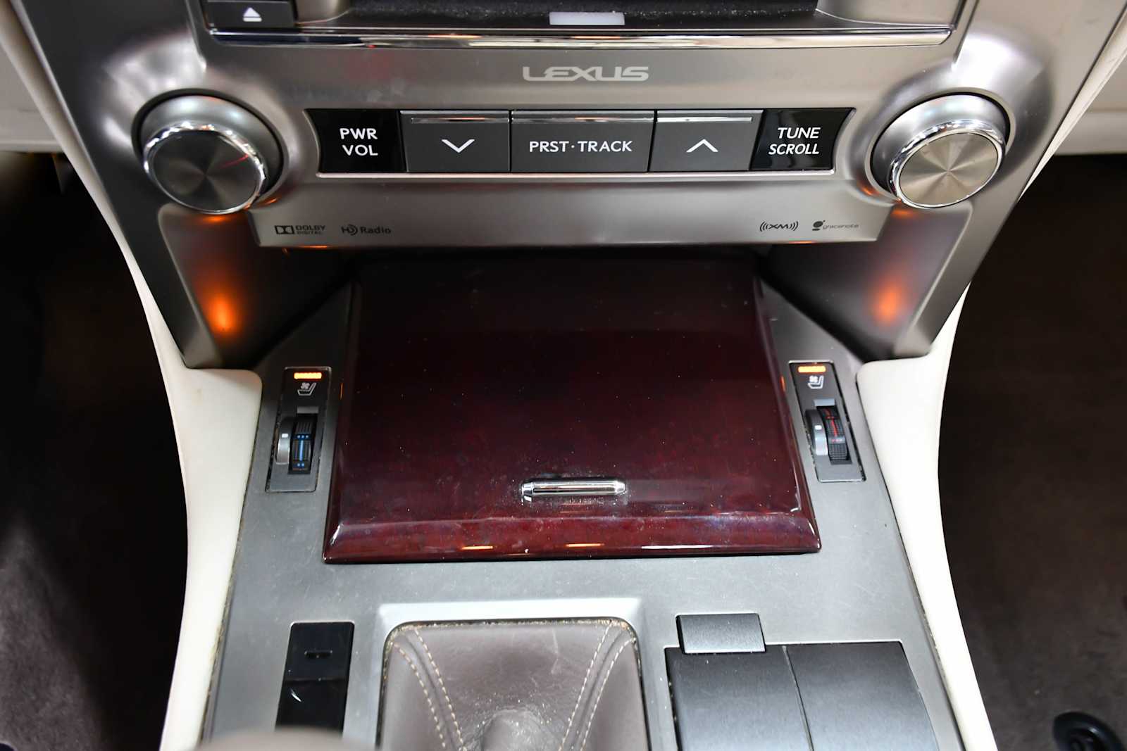 2016 Lexus GX 460 photo 21