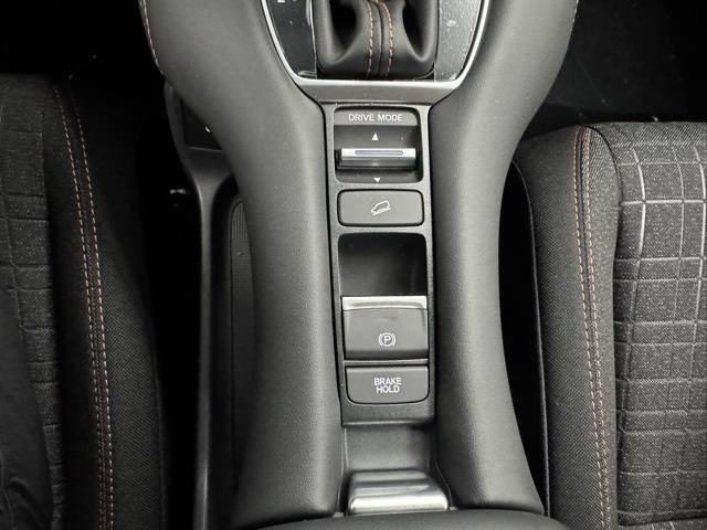 2026 Honda HR-V Sport photo 27