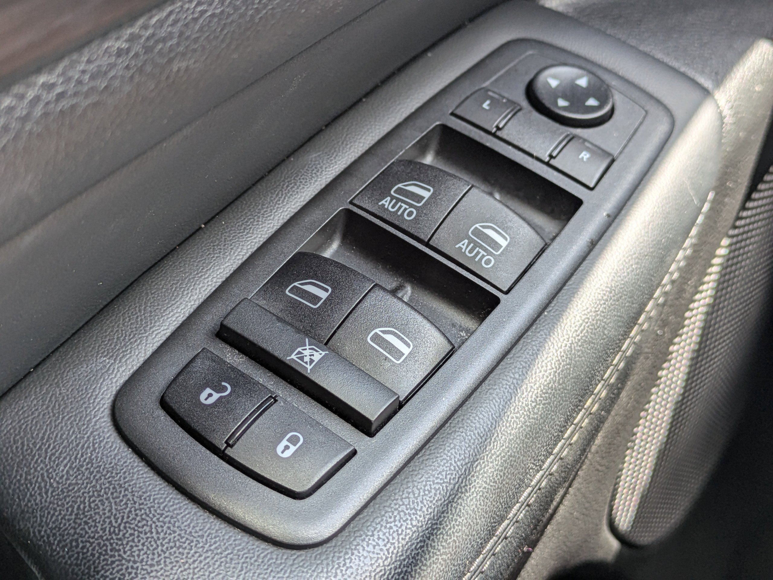 2021 Jeep Grand Cherokee Laredo X photo 23