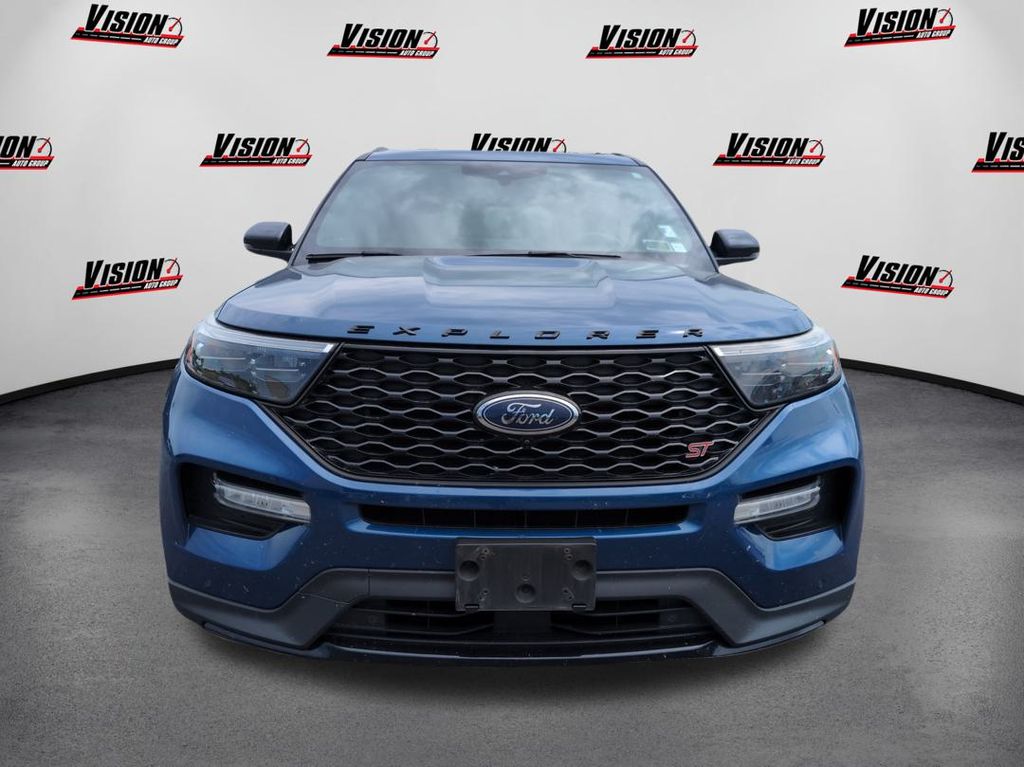 2020 Ford Explorer ST photo 2
