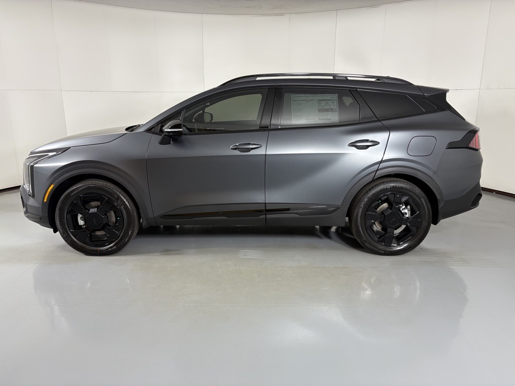 2026 Kia Sportage Plug-In Hybrid X-Line photo 3