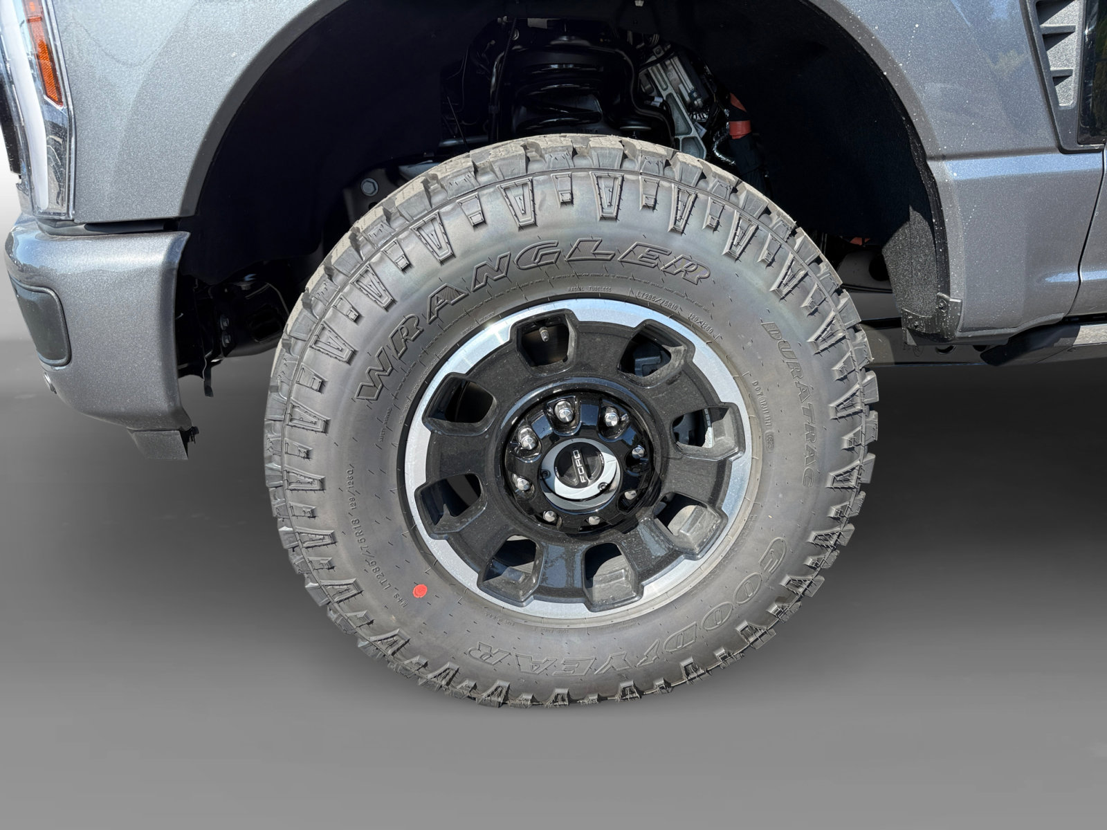 2025 Ford F-250 Lariat photo 9