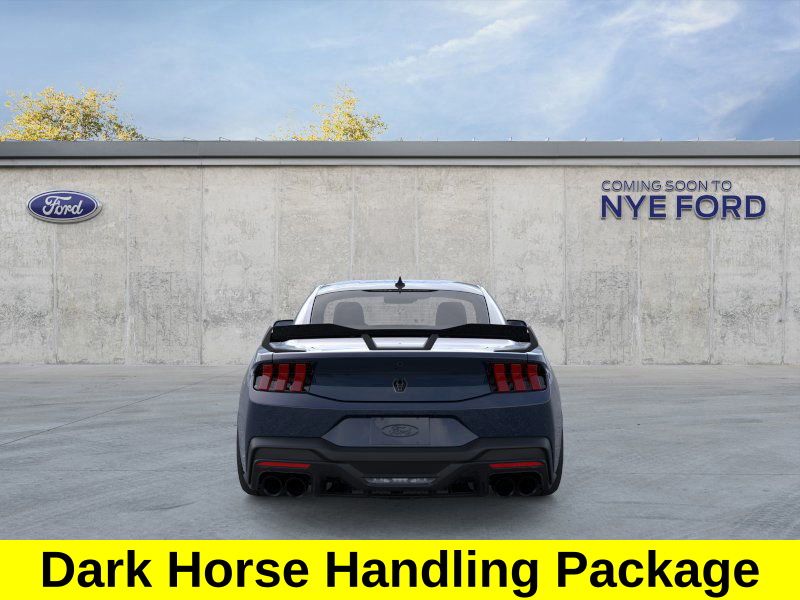 2025 Ford Mustang Dark Horse Premium photo 6