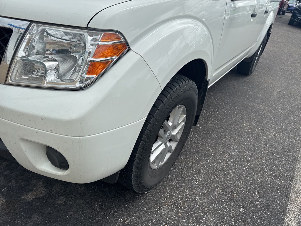 2019 Nissan Frontier SV photo 14