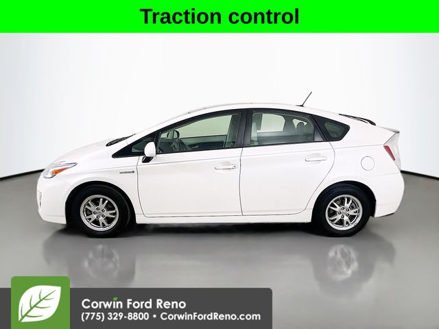 2010 Toyota Prius Four photo 4
