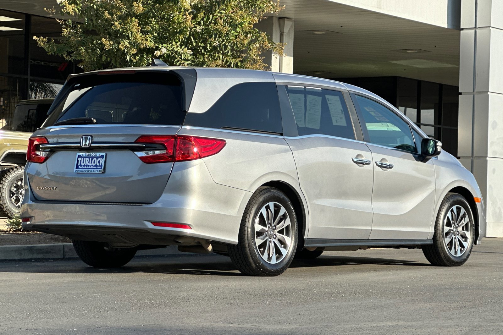 2023 Honda Odyssey EX-L photo 4