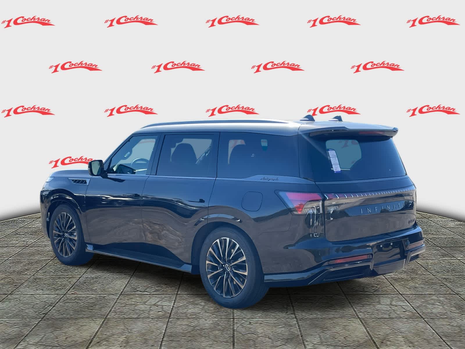 2026 Infiniti QX80 photo 5