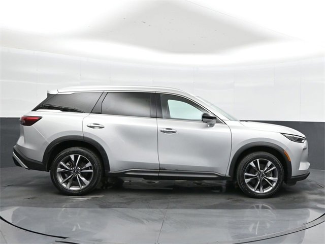 2023 Infiniti QX60 Luxe photo 4