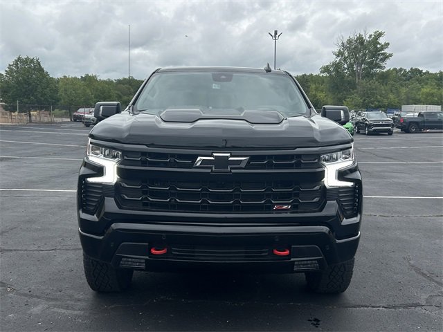 2026 Chevrolet Silverado 1500 LT Trail Boss photo 2