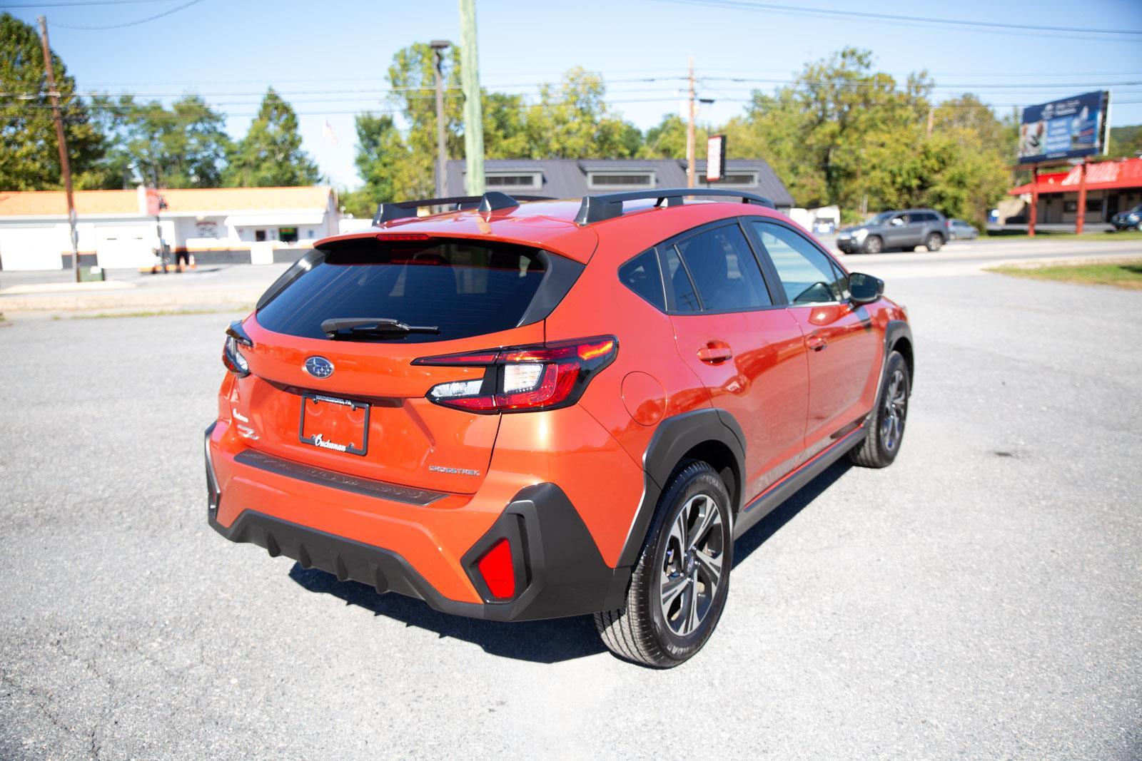 2024 Subaru Crosstrek Premium photo 3