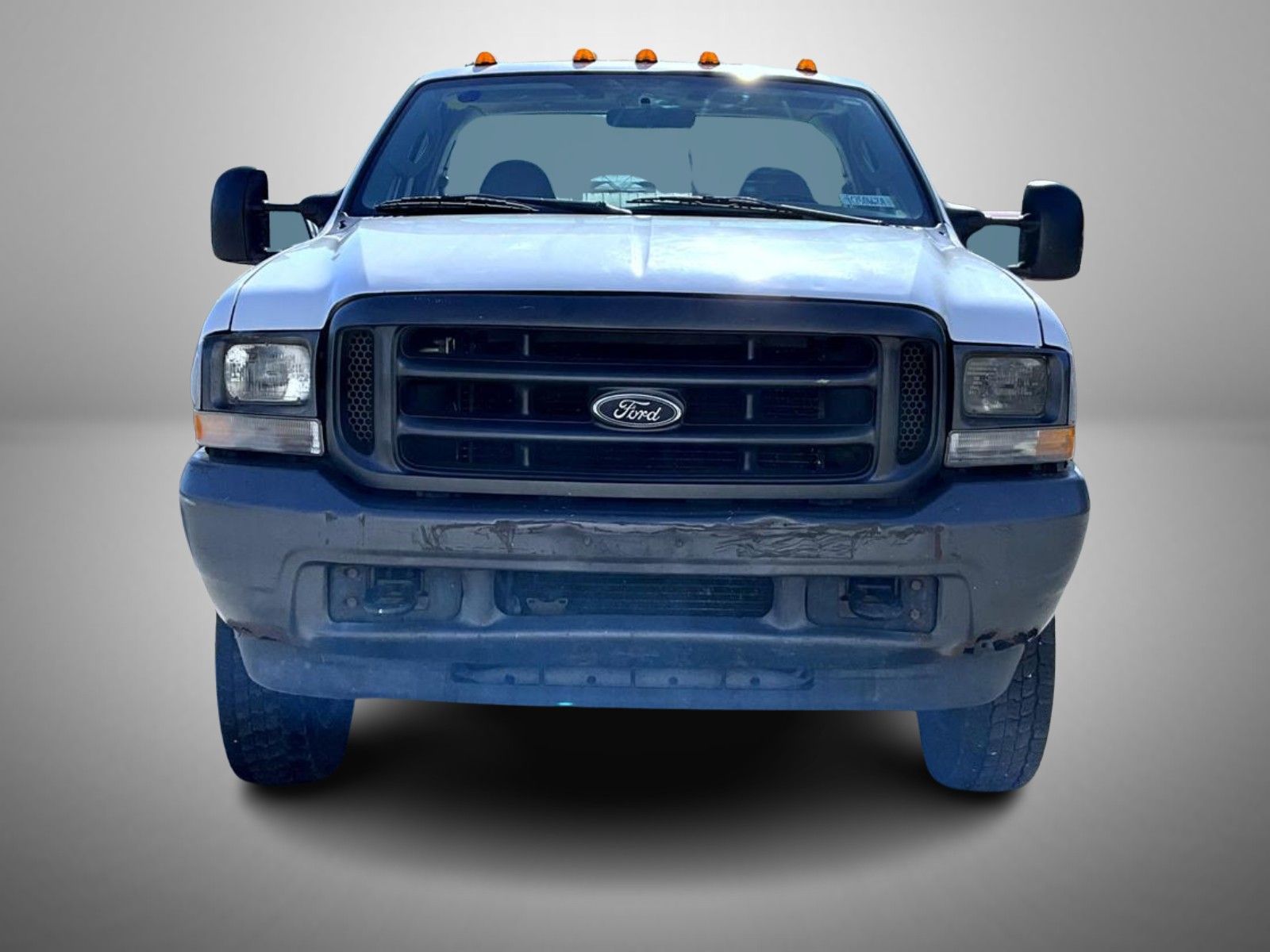 2004 Ford F-550 XL photo 2
