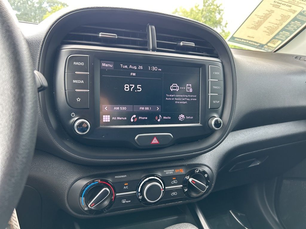 2023 Kia Soul LX photo 23