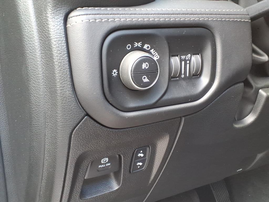 2022 Ram 1500 Limited photo 5