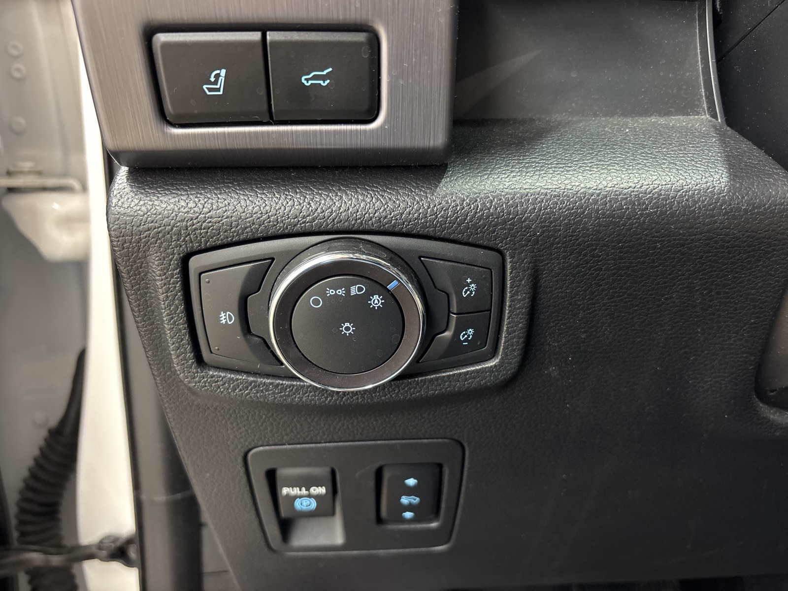 2019 Ford Expedition MAX Platinum photo 10