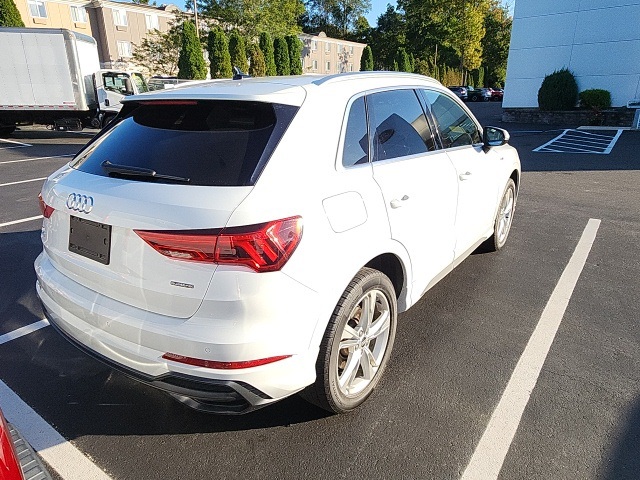 2021 Audi Q3 Premium Plus S line photo 2