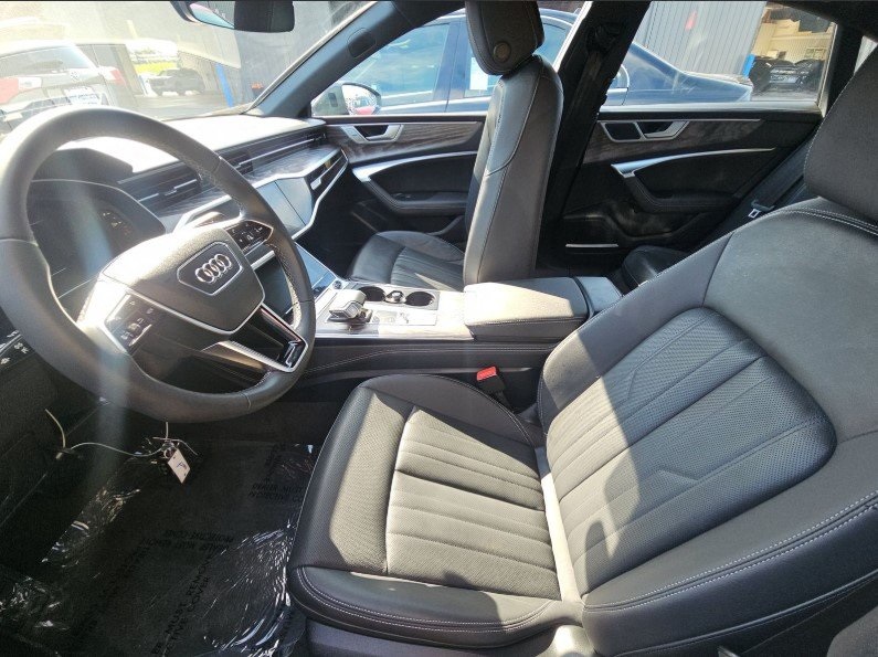 2025 Audi A7 55 Premium Plus photo 7