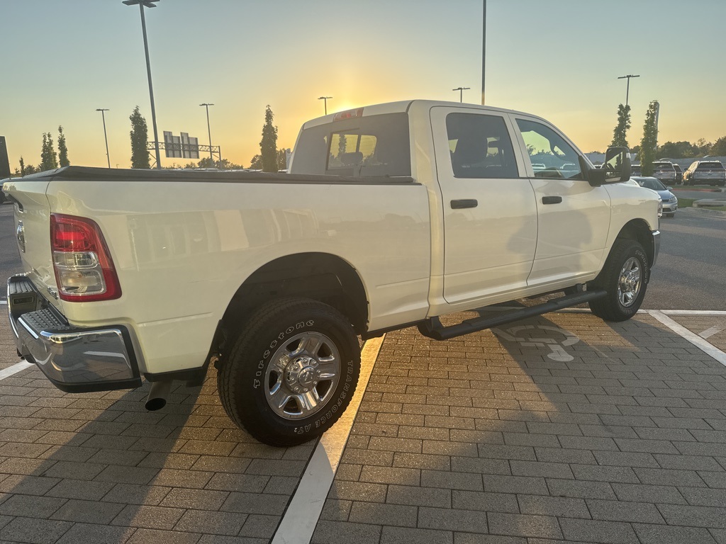 2024 Ram 2500 Tradesman photo 5