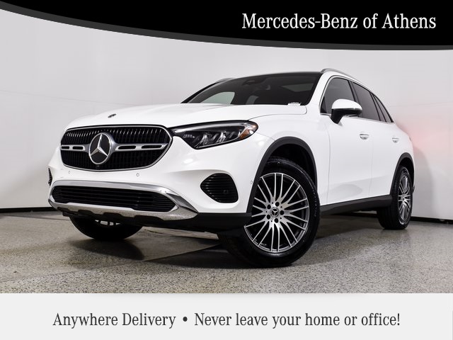 2025 Mercedes-Benz GLC Base's photo
