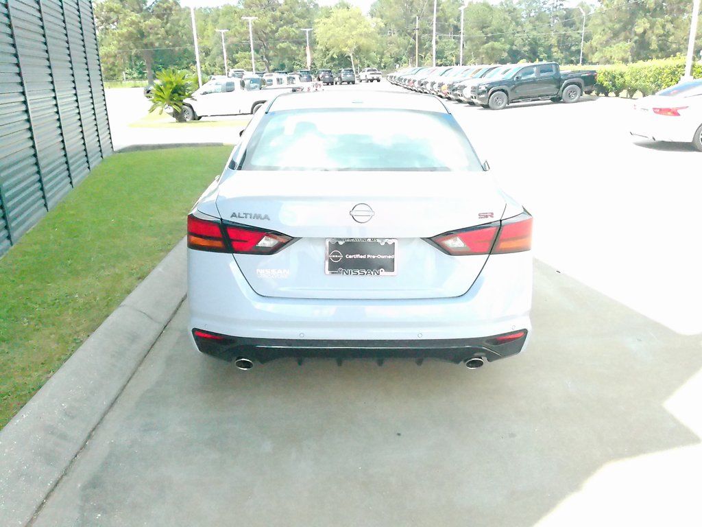 2024 Nissan Altima 2.5 SR photo 4