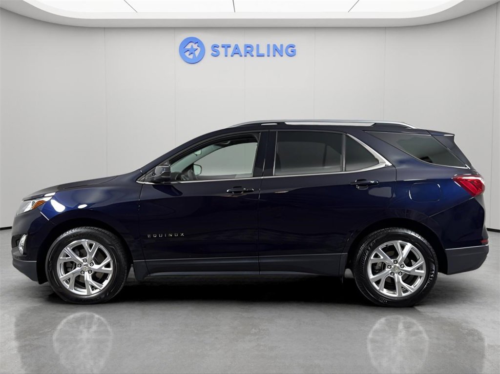 2020 Chevrolet Equinox LT photo 2