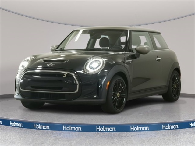 2024 MINI Hardtop 2 Door SE's photo