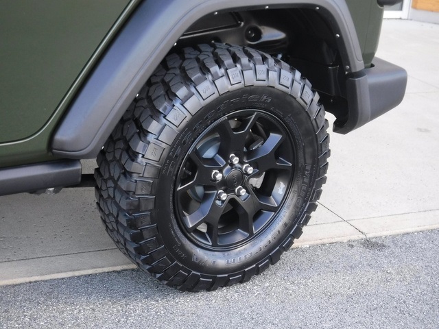 2022 Jeep Wrangler Unlimited Willys photo 3