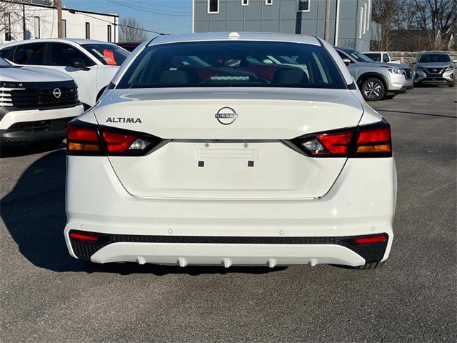 2025 Nissan Altima 2.5 S photo 4