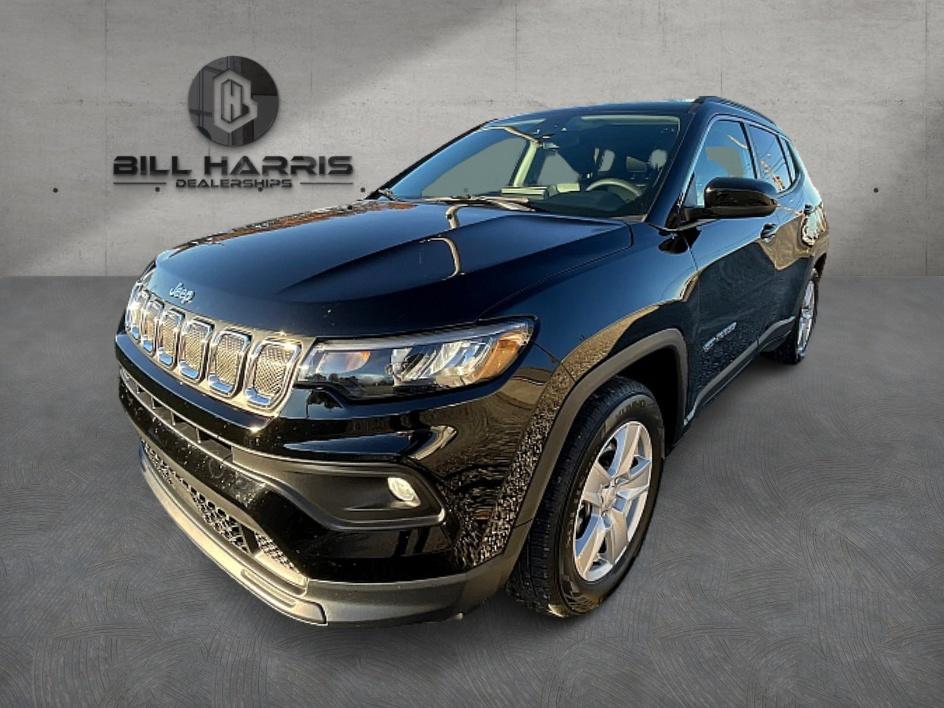 2022 Jeep Compass Latitude's photo