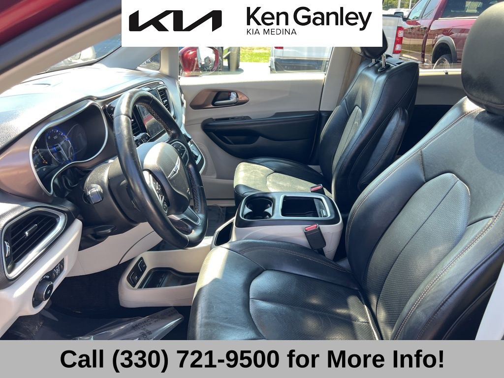 2018 Chrysler Pacifica Touring Plus photo 35