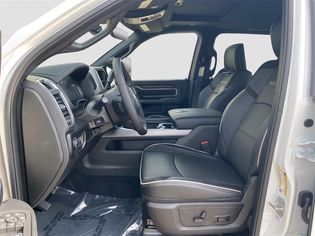 2026 Ram 2500 Laramie photo 11