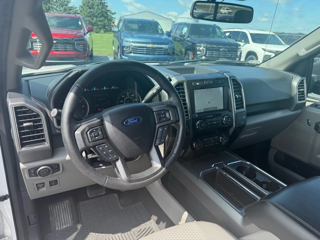 2020 Ford F-150 XL photo 14