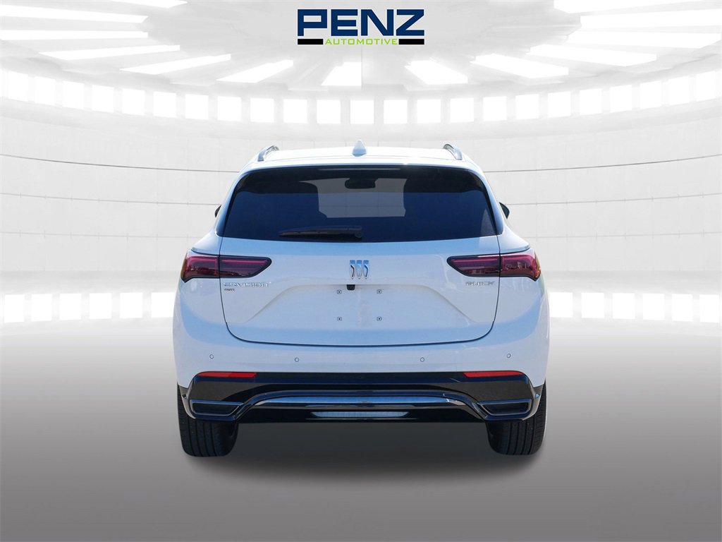 2025 Buick Envision Sport Touring photo 3