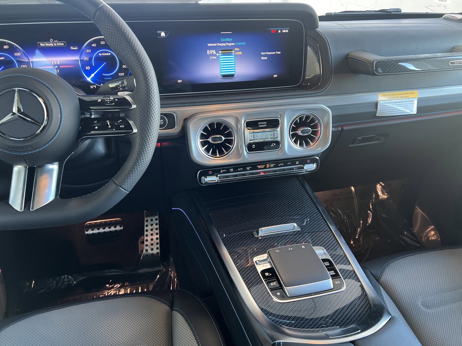 2025 Mercedes Benz G photo 35