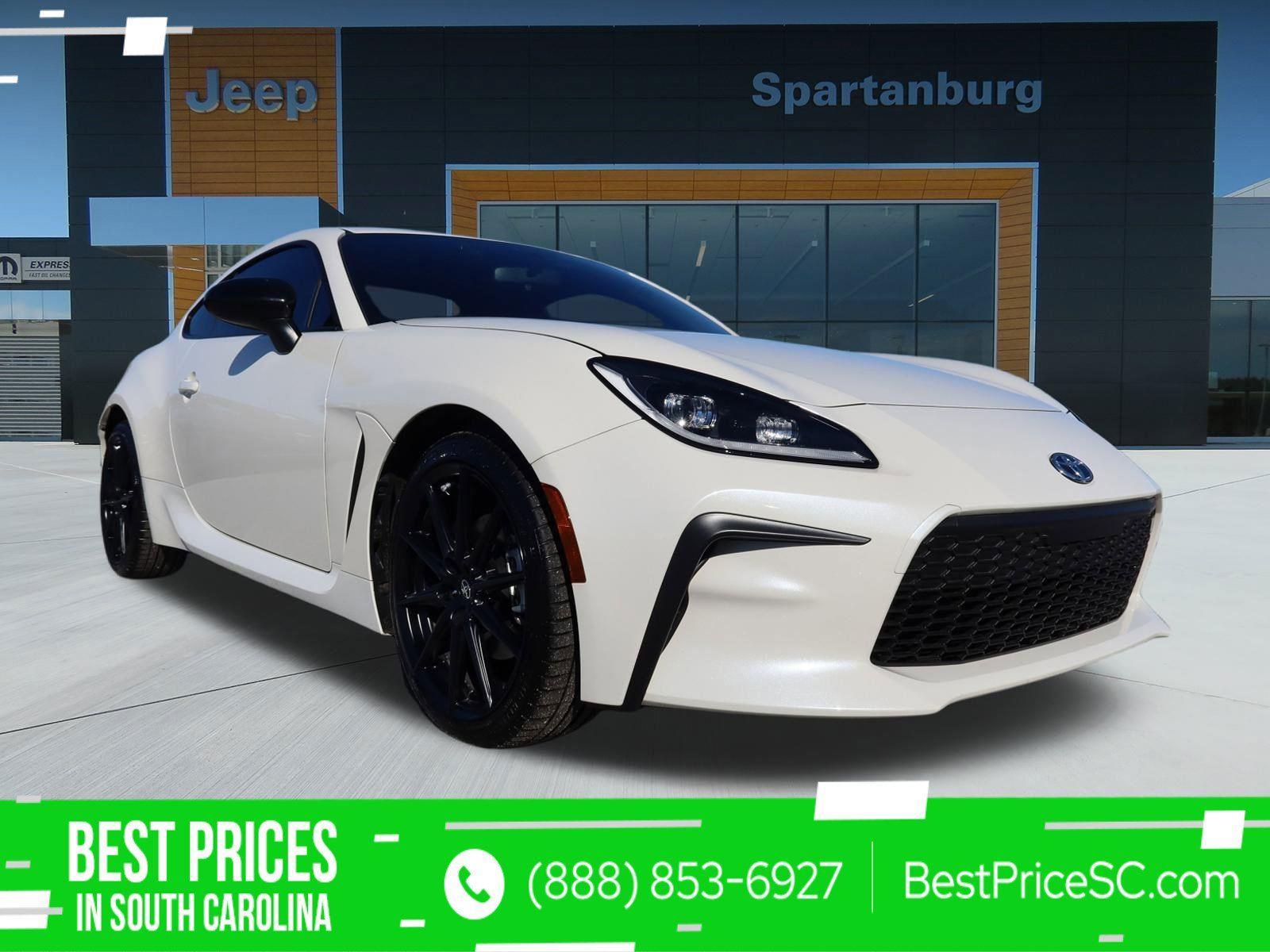 2025 Toyota GR86 Premium's photo