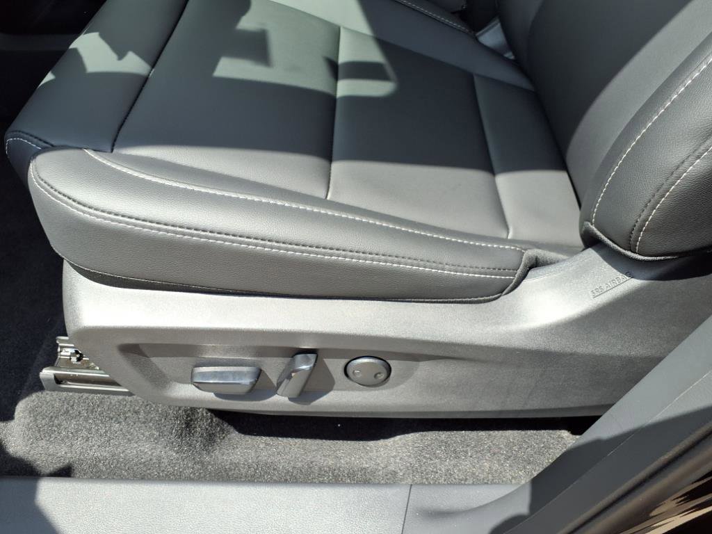 2025 Nissan Murano SL photo 12